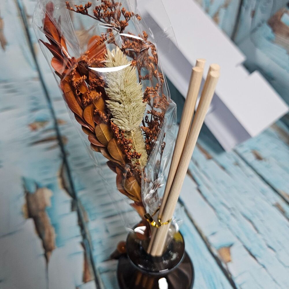 Pink Zebra Amber Glass Reed Diffuser Set w/ Dried Florals Home Fragrance NEW